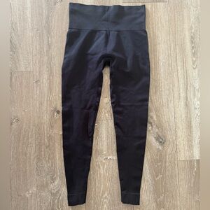 SET Active Black Leggings